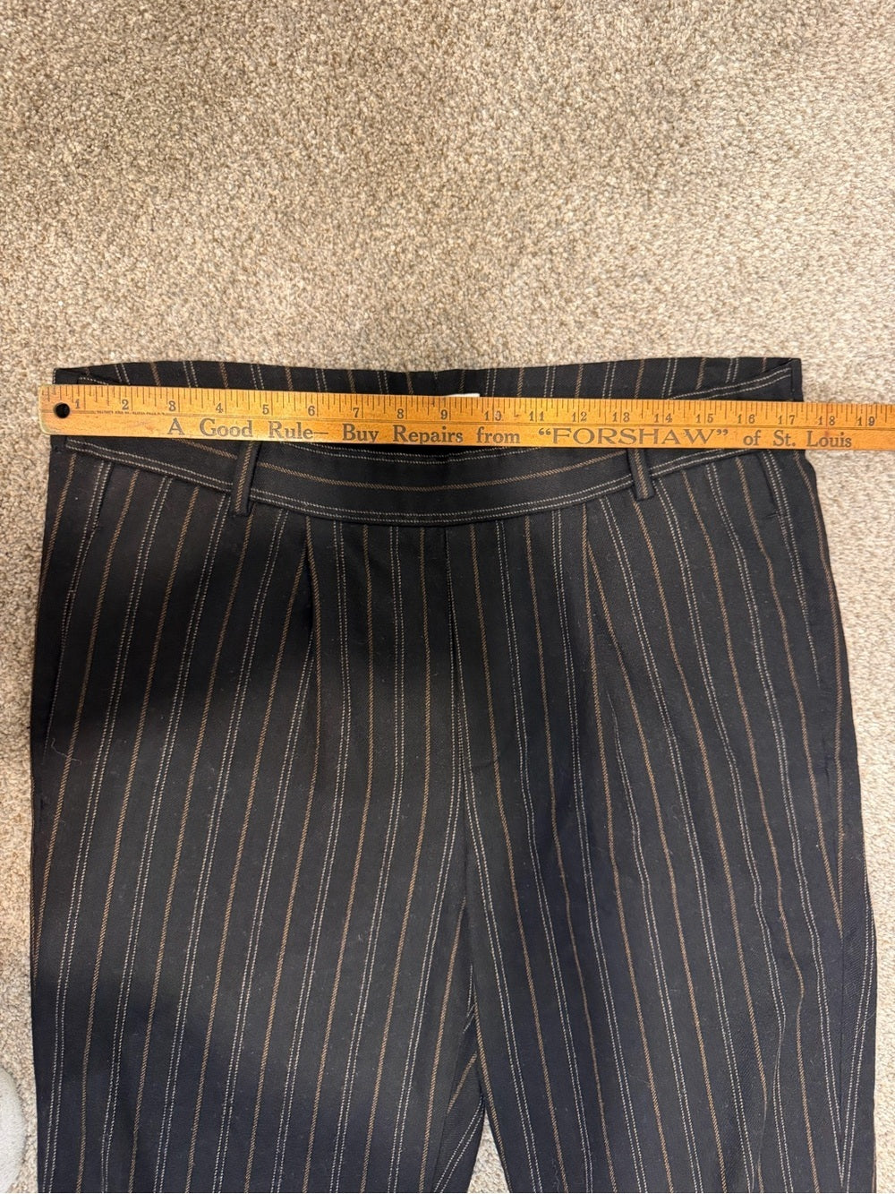 GT-0194 Vince Pinstripe Linen Blend Cropped Trousers Black Brown M