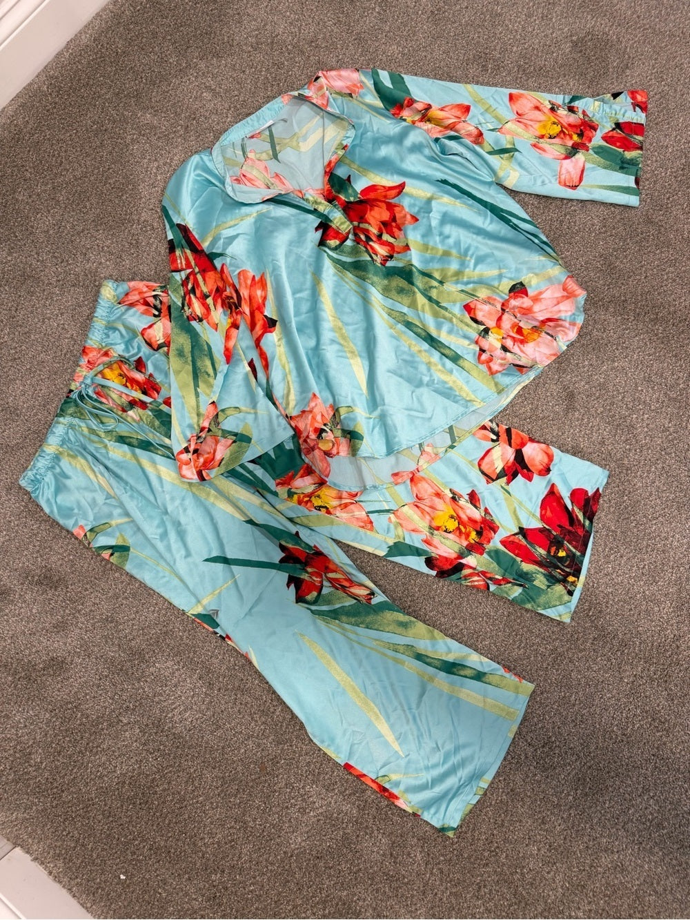 GT-0143 Natori Floral Satin Pajama Set Large Aqua Tropical Wide Leg
