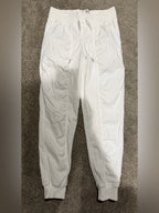 GT-0244 lululemon White Dance Studio Mid Rise Lined Joggers Size 6