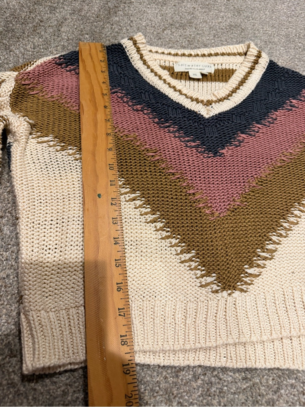 GT-0239 Saltwater Luxe Chunky Knit Chevron V Neck Sweater XS