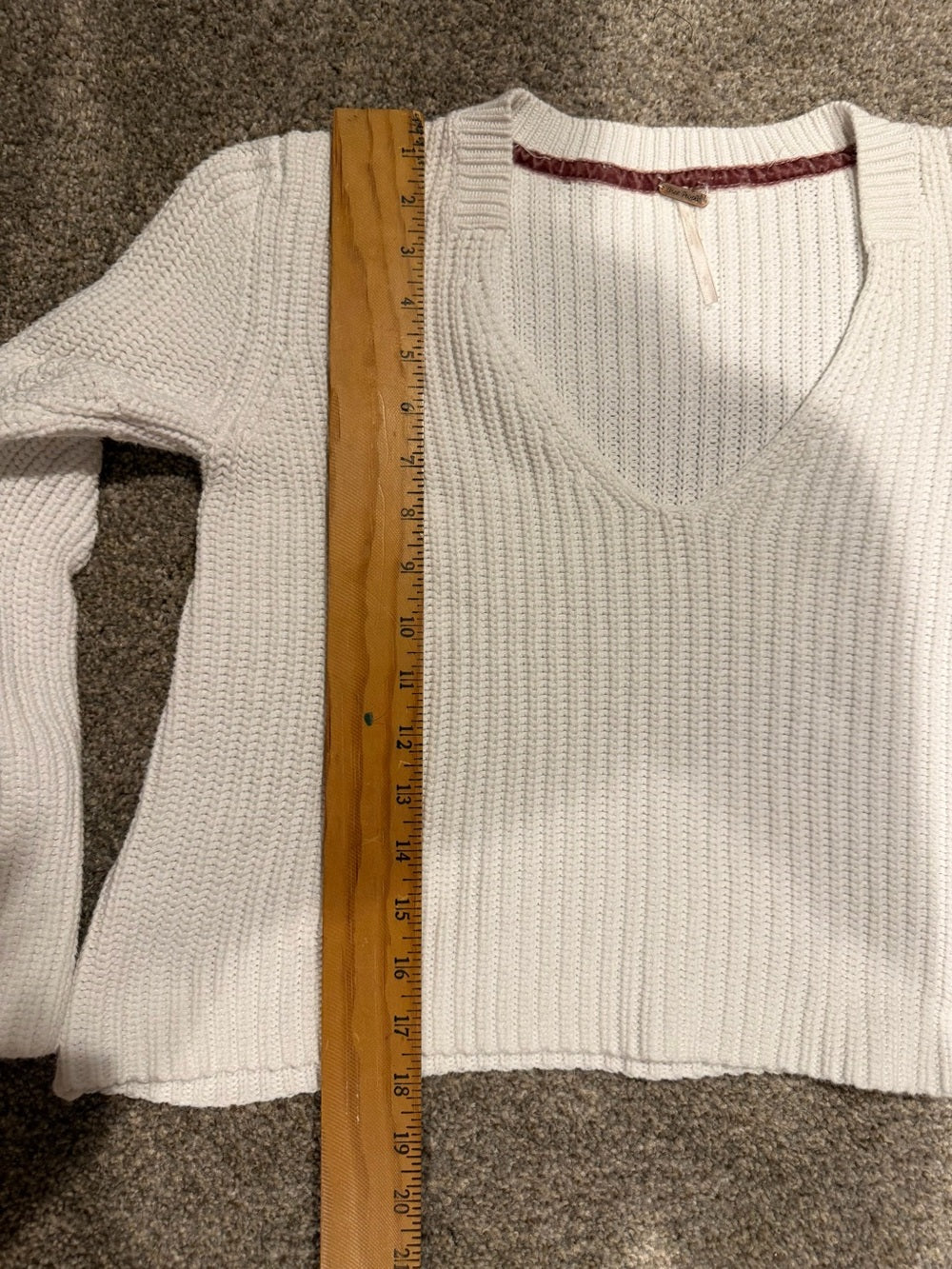 GT-0240 Free People White Cotton V Neck Bell Sleeve Knit Sweater