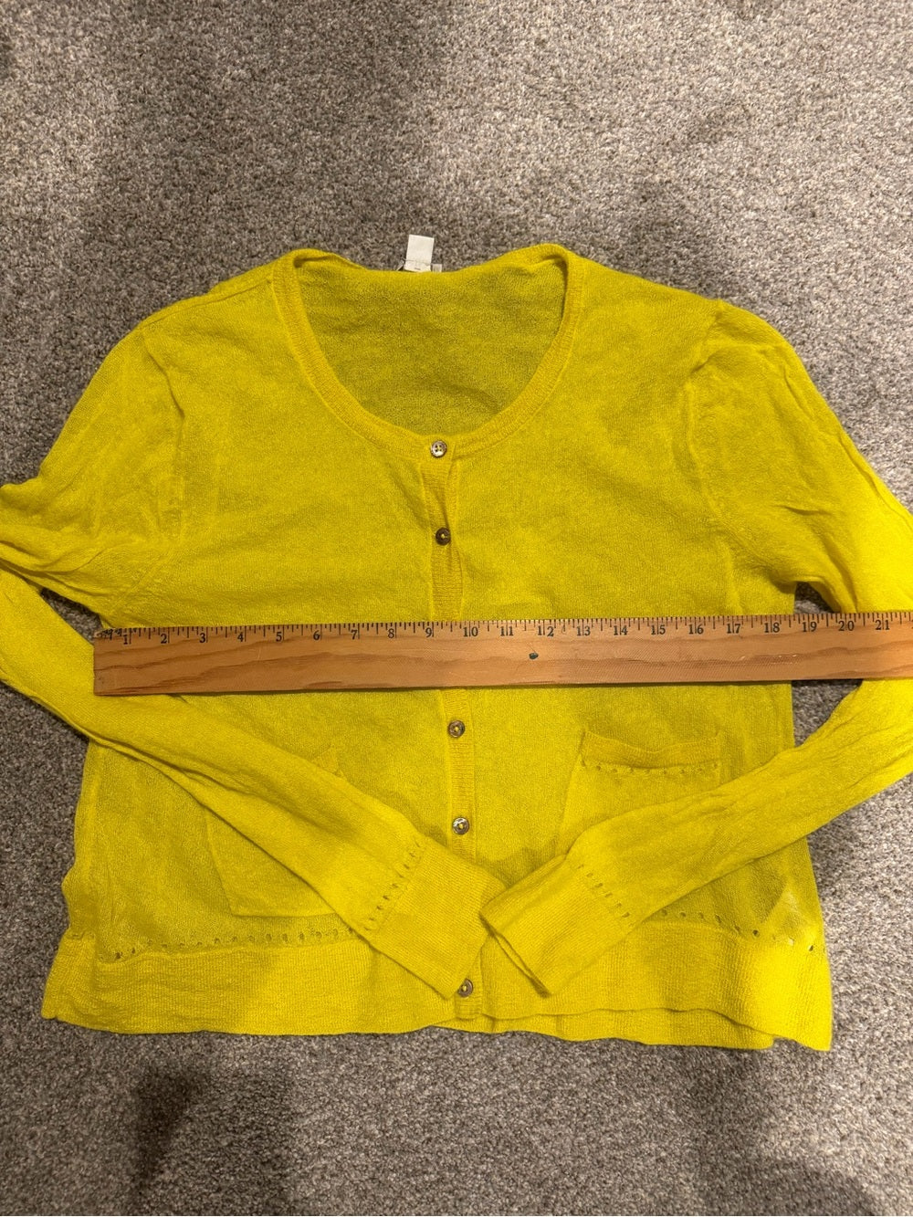 GT-0245 Fossil Yellow Sheer Knit Button Front Cardigan Sweater L Pockets