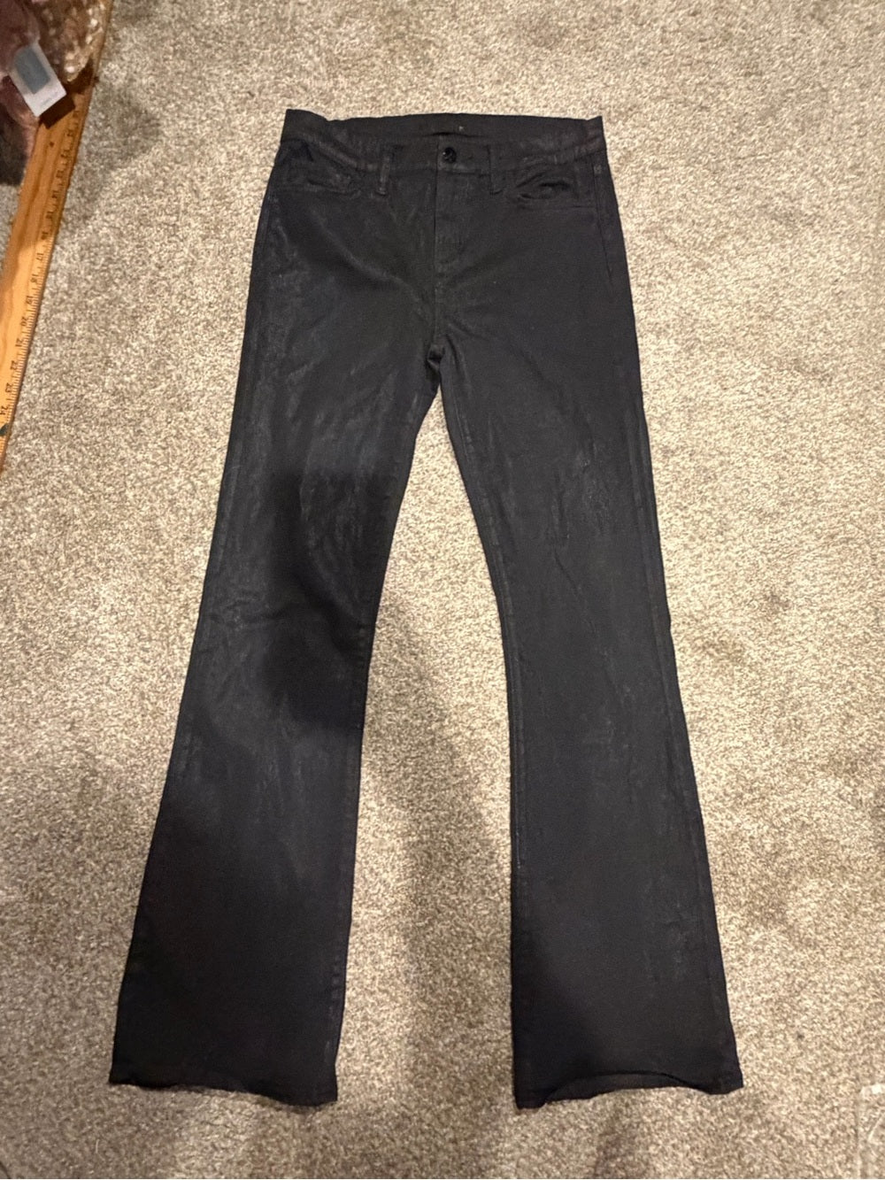 GT-0252 Joe’s Jeans The Provocateur Petite Bootcut Black Jeans 28