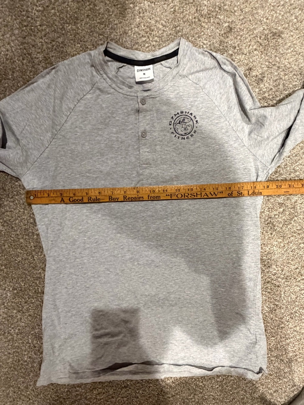 Gymshark Fitness Gray 3/4 Sleeve Henley Workout Shirt M GT-0215