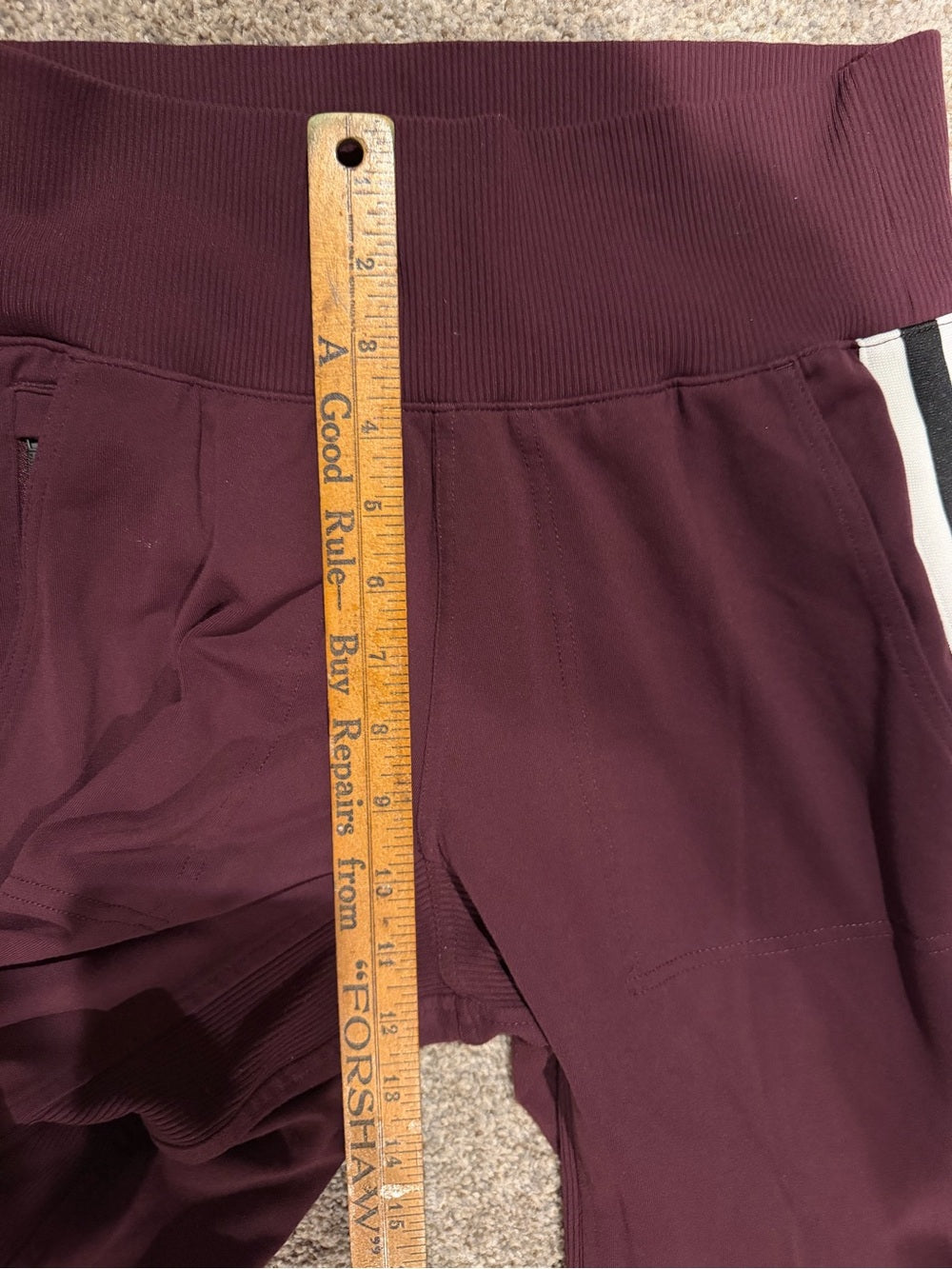 Athleta Venice Side Stripe Joggers Burgundy Size S Track Pants GT-0257