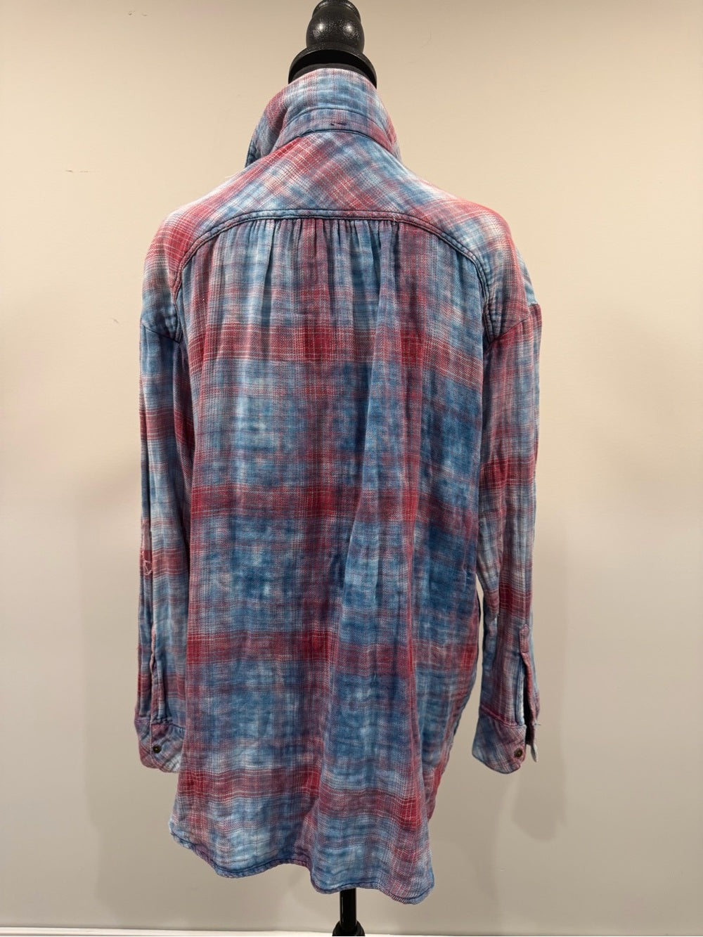 Free People Plaid Button Down Shirt Blue Red Distressed Boho S GT-0267