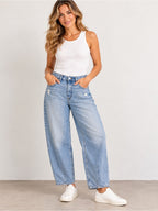 Universal Thread High Rise Easy Barrel Jeans Light Wash Distressed 8 GT-0269