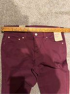 Levi’s Boyfriend Jeans Burgundy Wine Mid Rise Tapered 28x27 NWT GT-0272