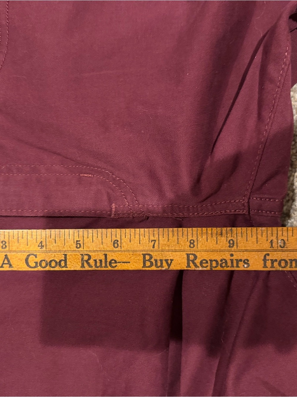 Levi’s Boyfriend Jeans Burgundy Wine Mid Rise Tapered 28x27 NWT GT-0272