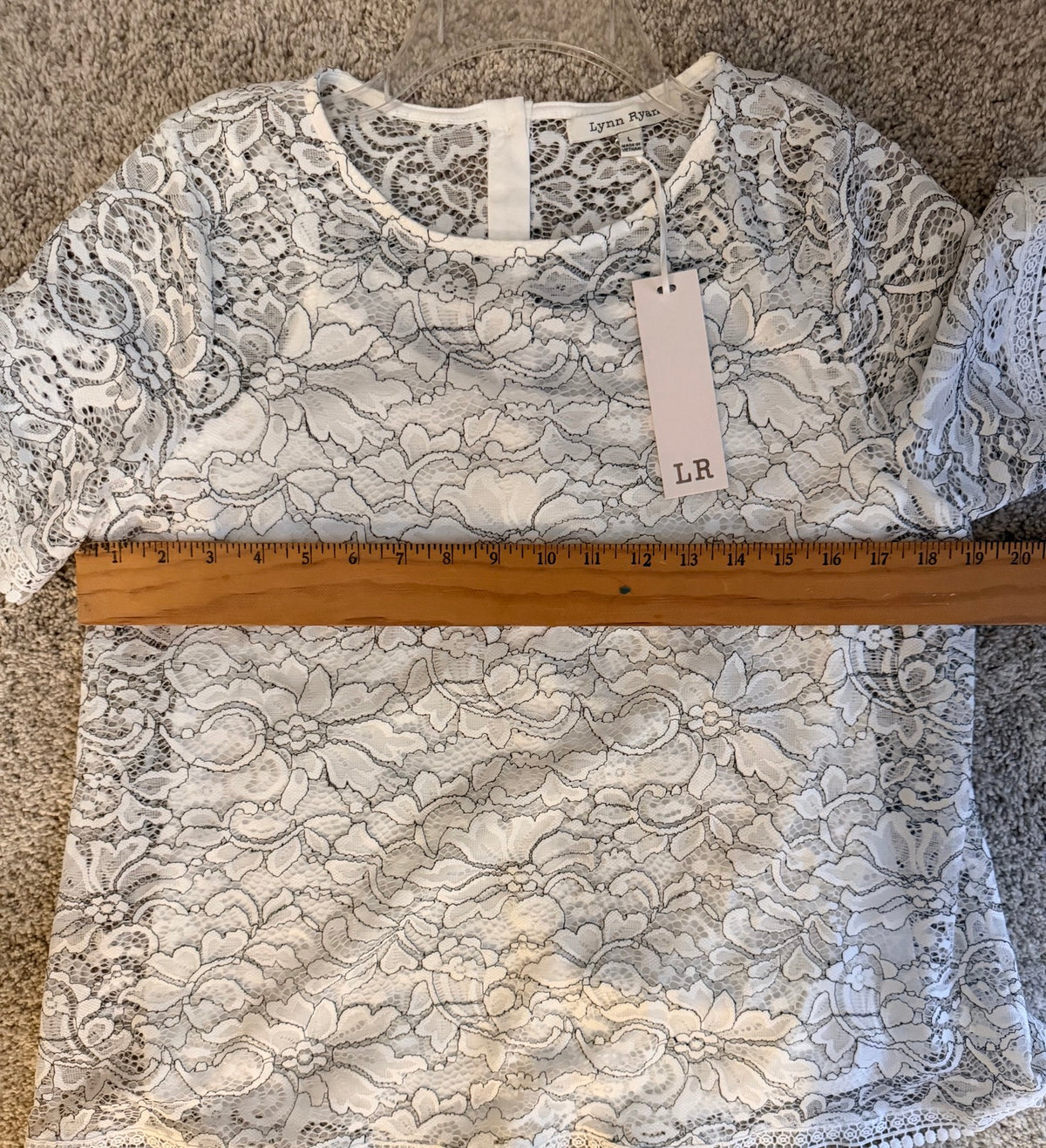 Lynn Ryan white lace blouse flat chest measurement approximately 19 inches