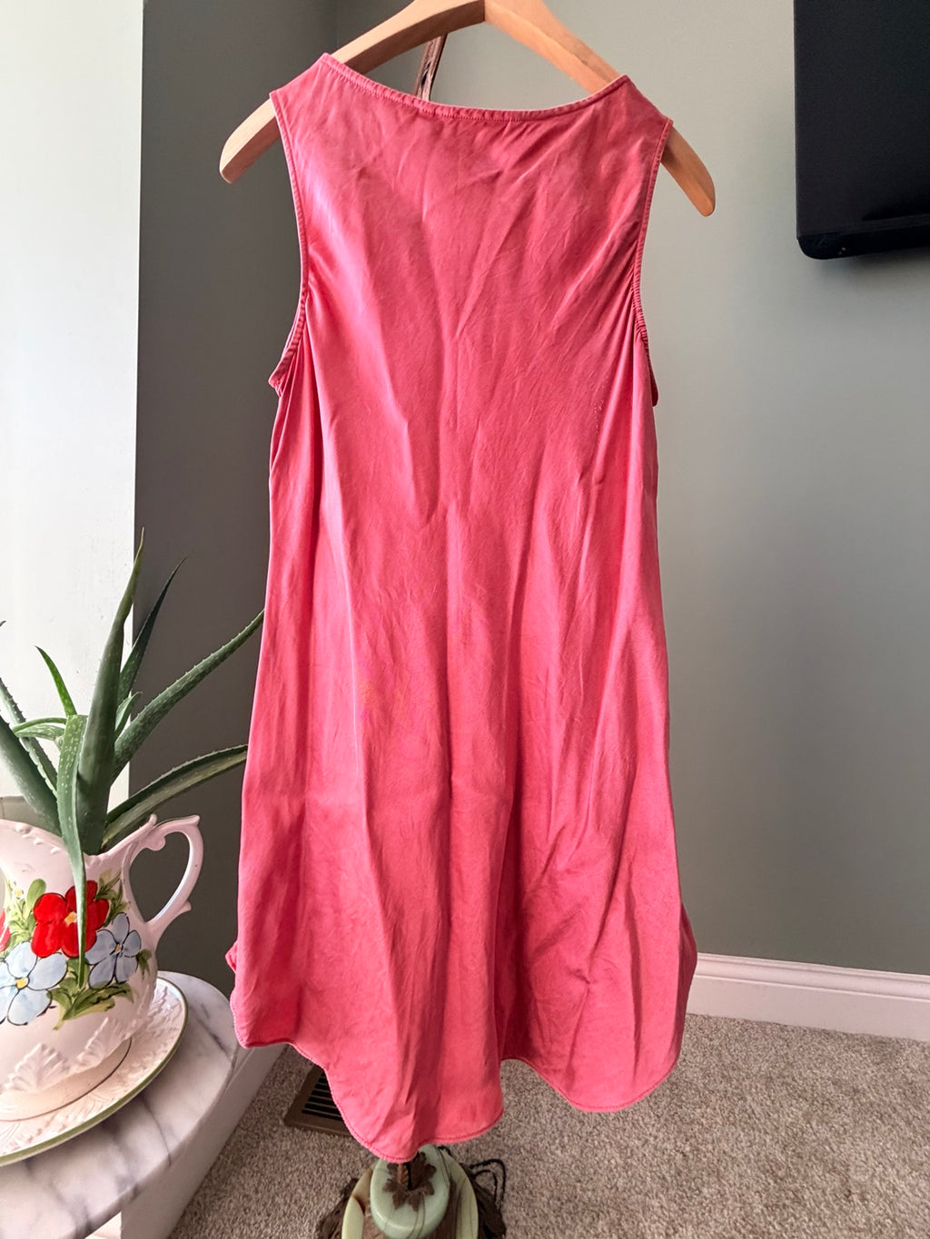 Soft Surroundings coral pink V-neck swing tank tunic